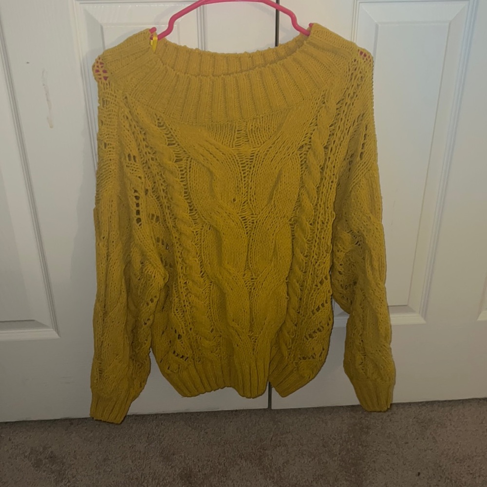 Yellow Detailed Sweater Oversized